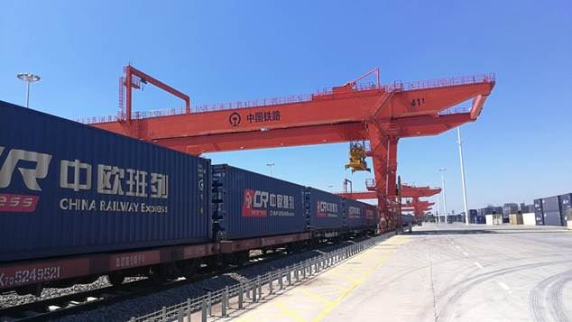 China Railway Express helpt vuurvastgoed transport naar Europa